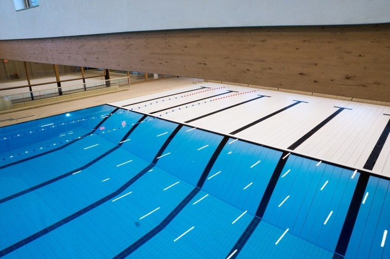 Movable Pool Floor for Residential Pool - AKVO Spiralift