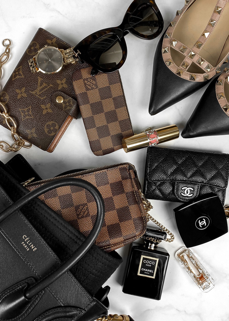 25 Chicest Designer Wallets & Coin Purses for Women