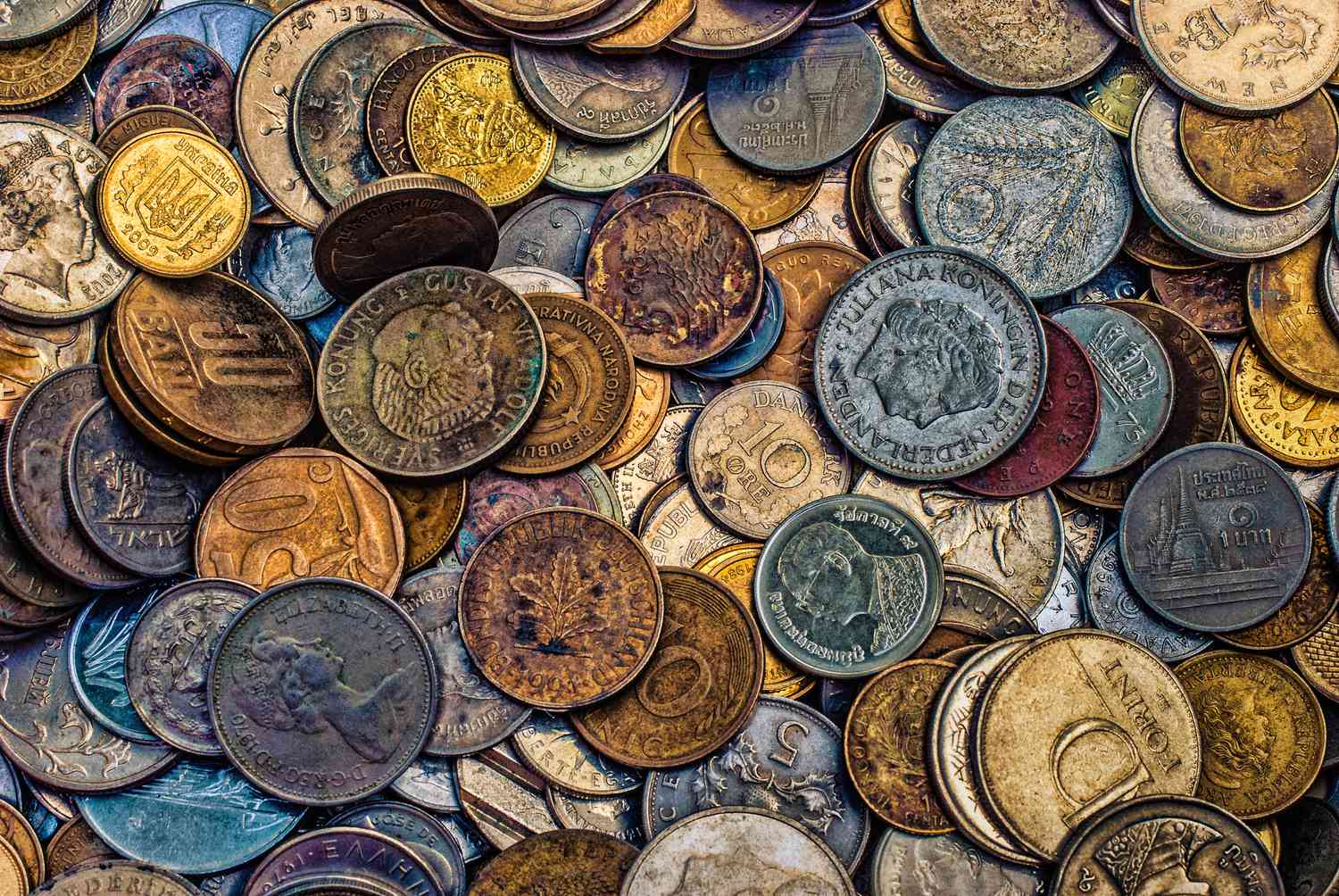 How charity can use your unused foreign currency | Charitable giving | The Guardian