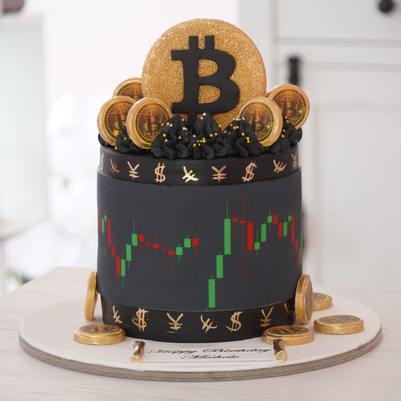 LARGE BITCOIN - CAKE up to 20 servings (