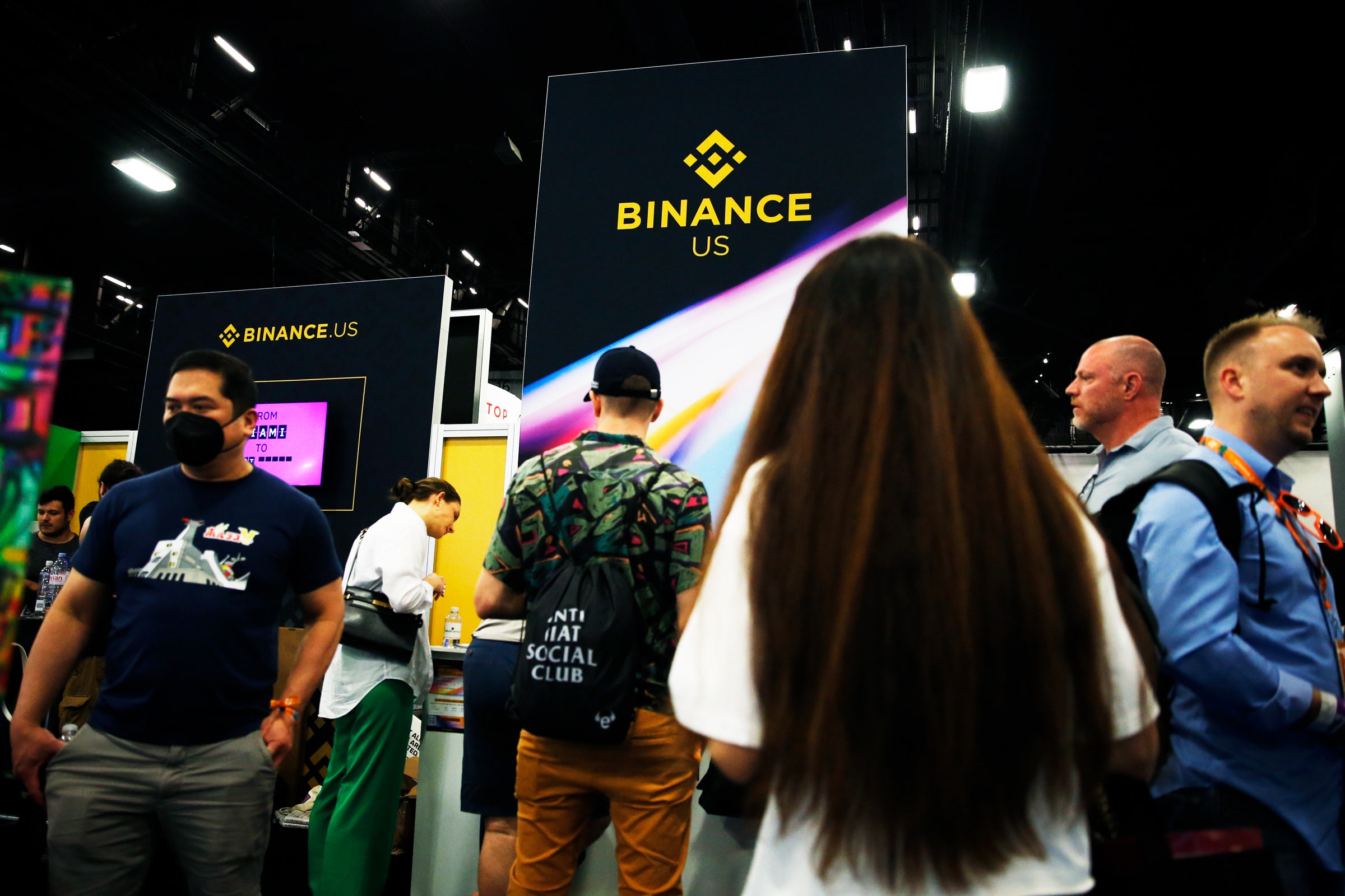 Two Binance Executives Are Detained After Flying Into Nigeria: Reports