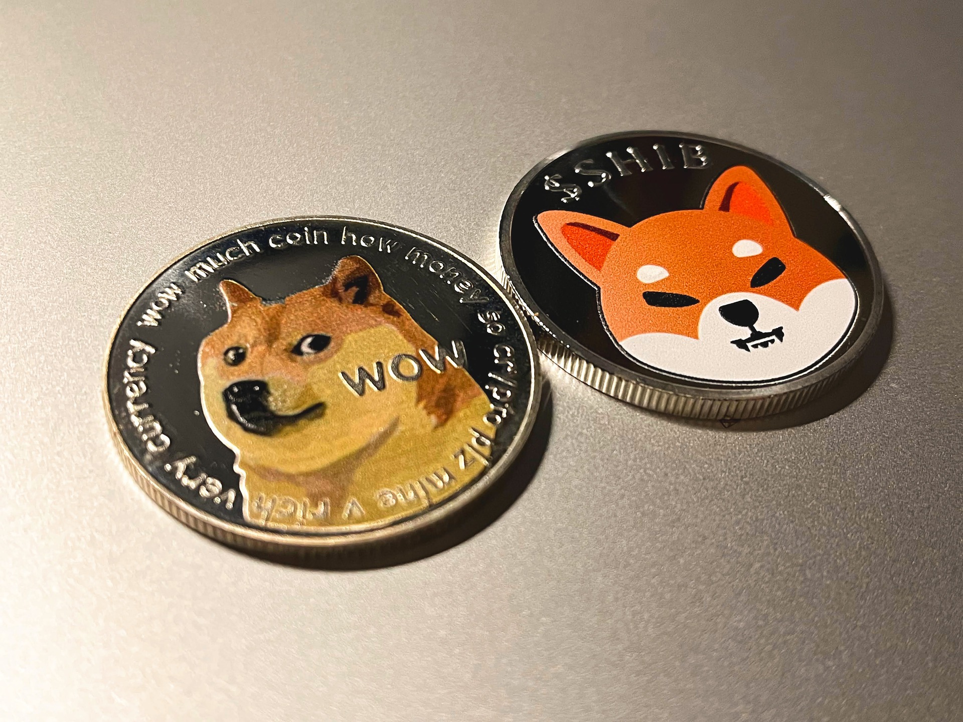 Dogecoin Shows Strength Compared To Bitcoin And Ethereum, Looks To Confirm New Trend - Benzinga