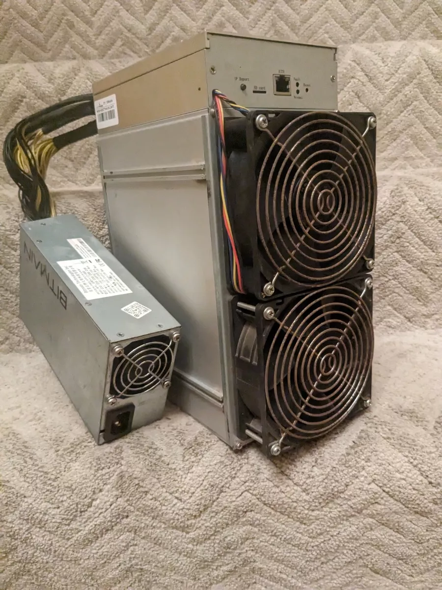 The Powerfull Bitmain Antminer Z11 ksol/s Exporter and Supplier, Factory | miner