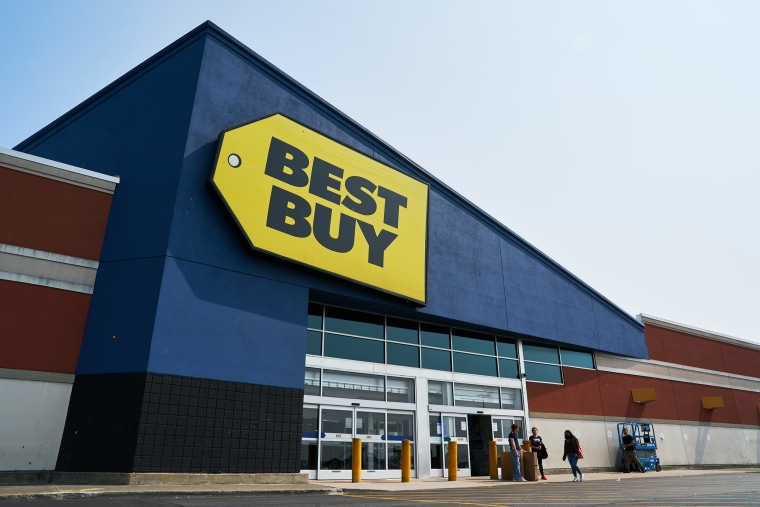 Is Best Buy Open on Thanksgiving ? Best Buy's Thanksgiving and Black Friday Hours