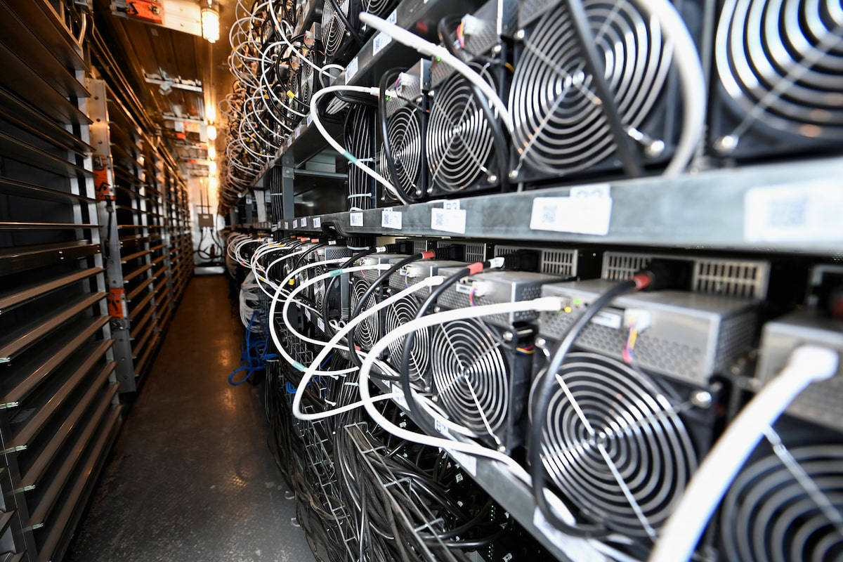 Crypto mining and the data centre industry | Data Centre Magazine