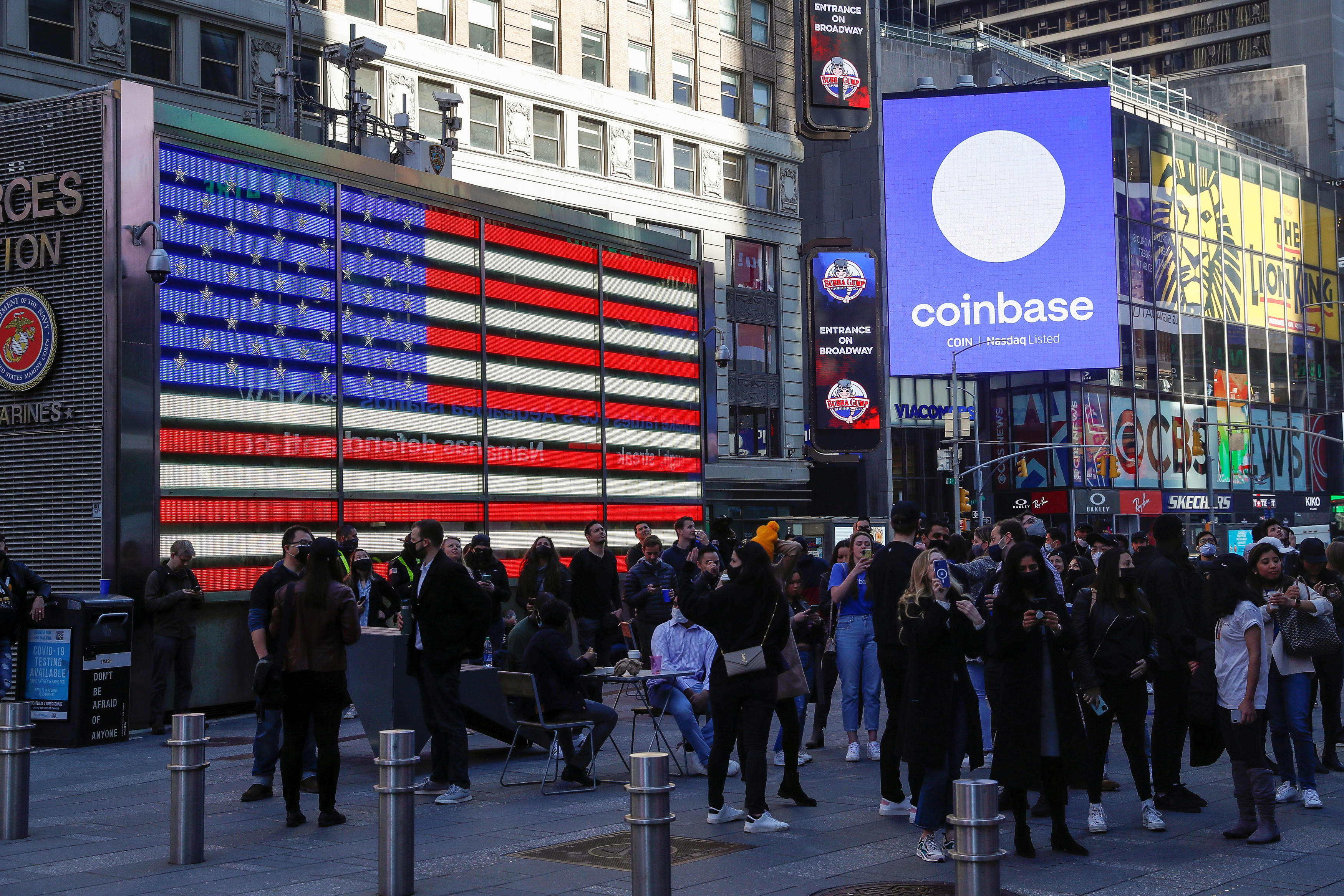 SEC sues Coinbase for allegedly acting as an unregistered crypto broker | CNN Business