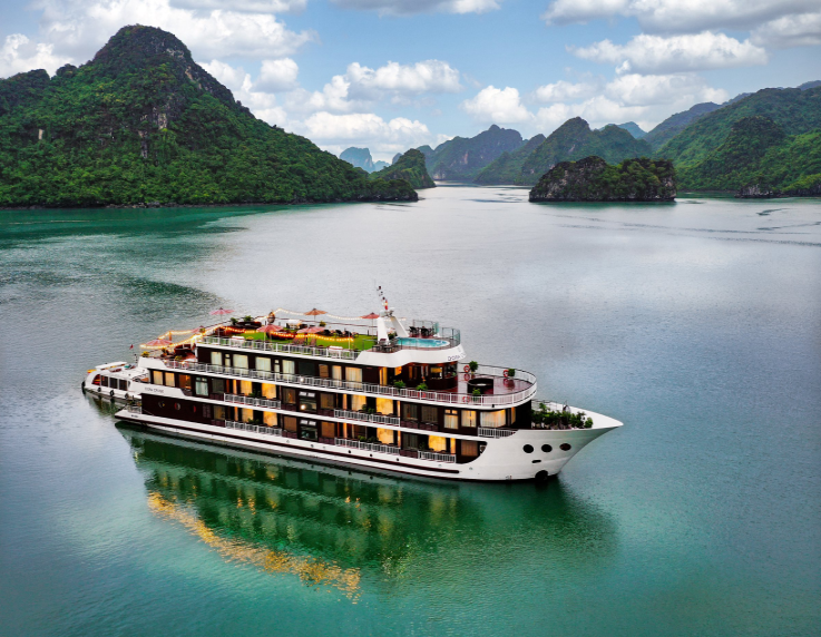 Hanoi to Halong Bay Cruise Tour - A Comprehensive Guide - Indochina Junk