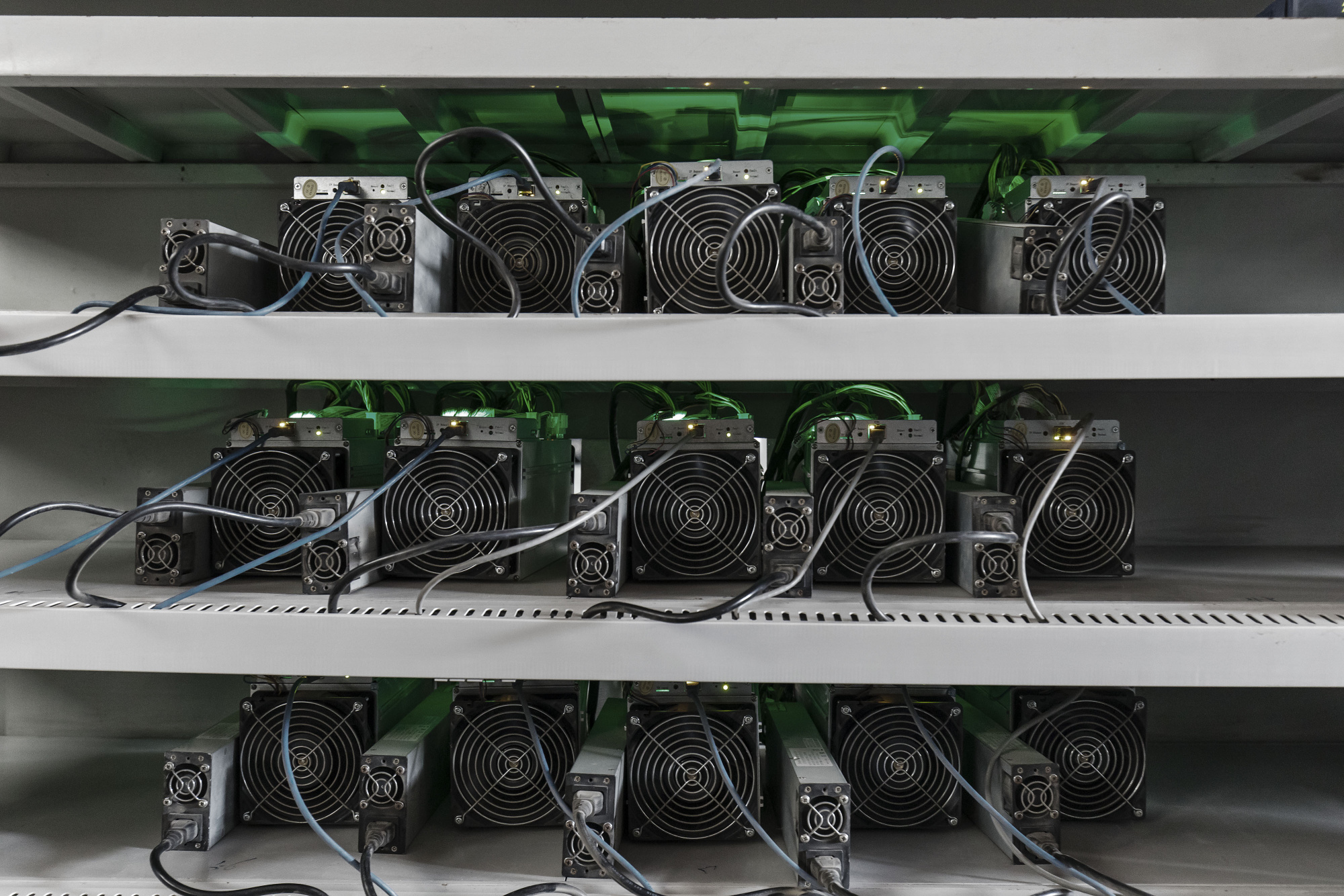 5 Best ASIC Bitcoin Mining Machine Hardware [ Rig]