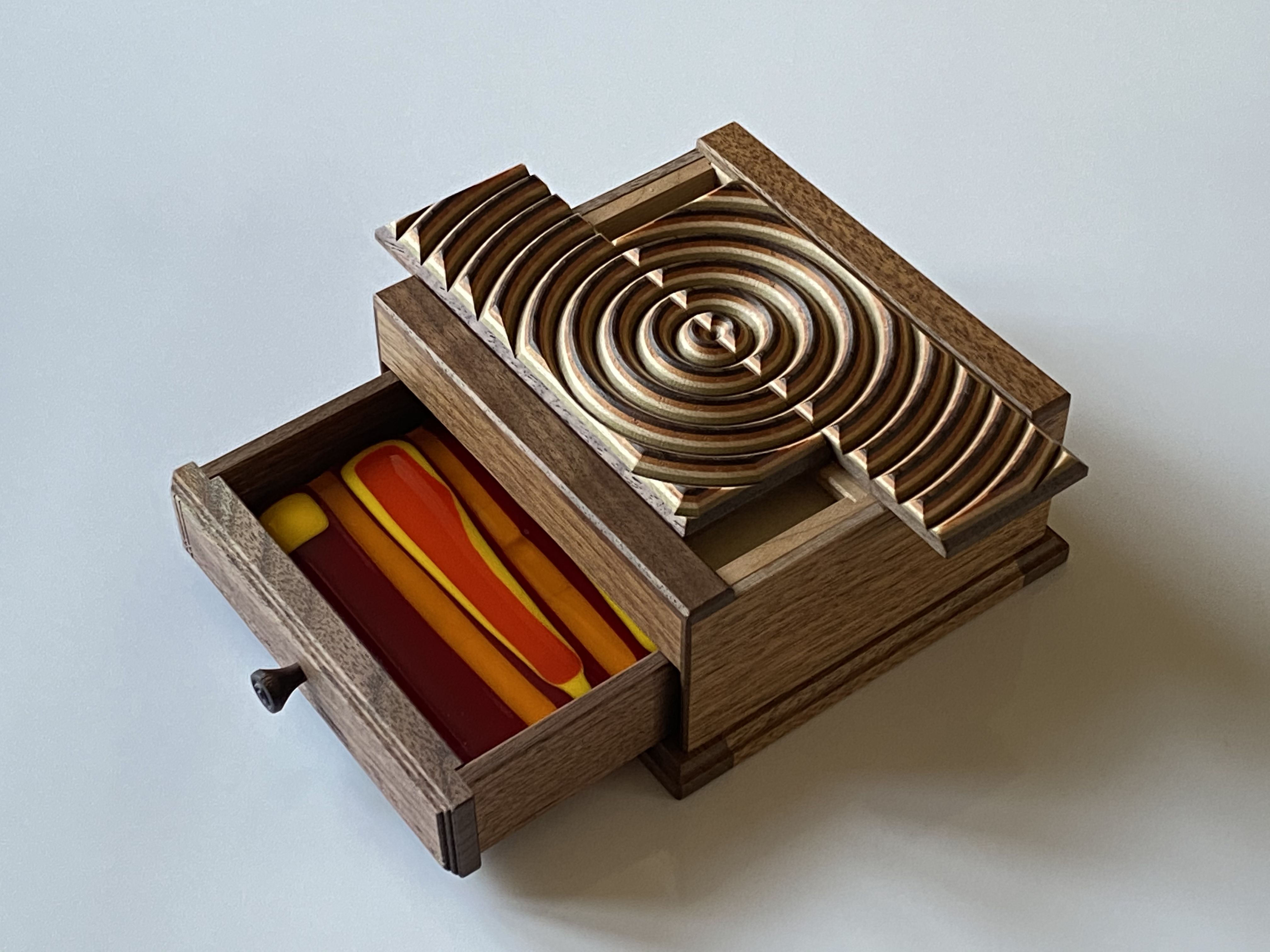 Buy Ripple Out Puzzle Box - Karakuri Puzzle Box - Crux Puzzles