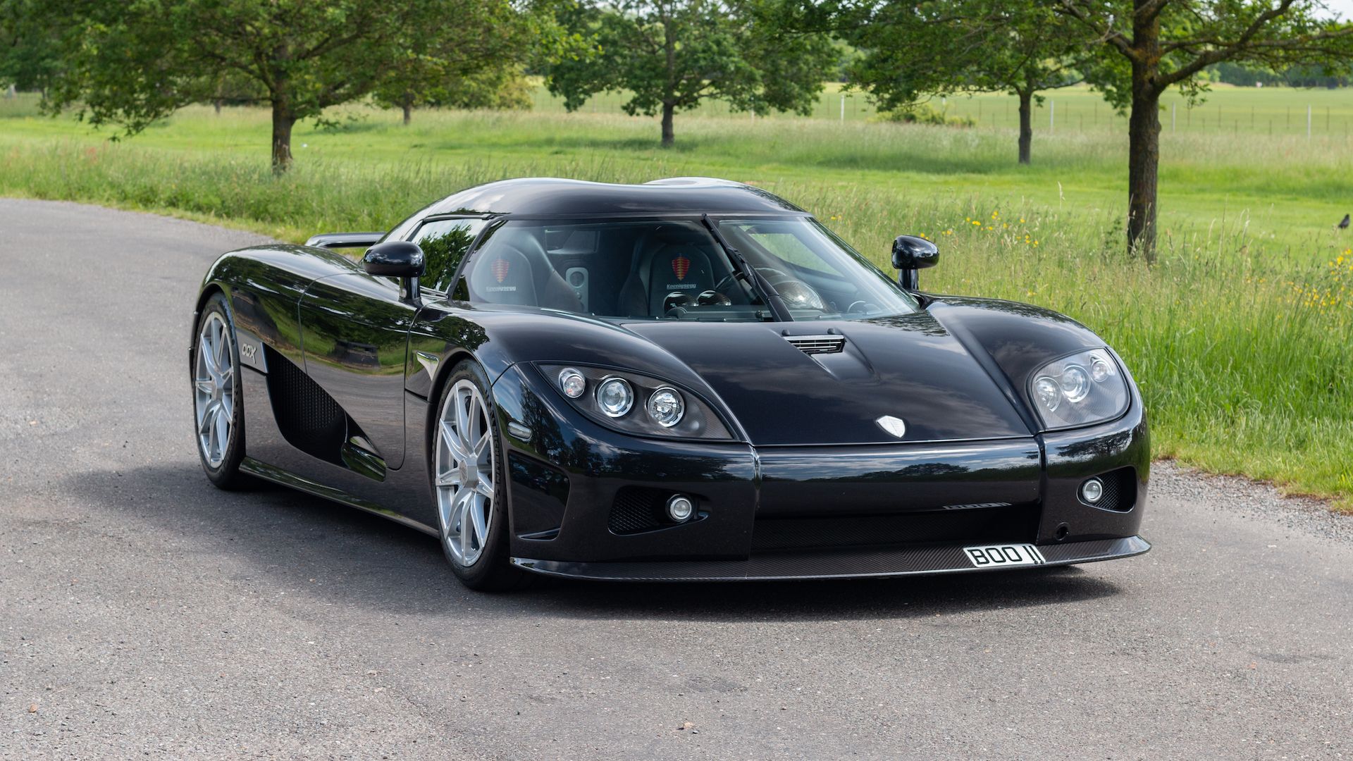 Koenigsegg Model List: Current Lineup, Prices & Reviews