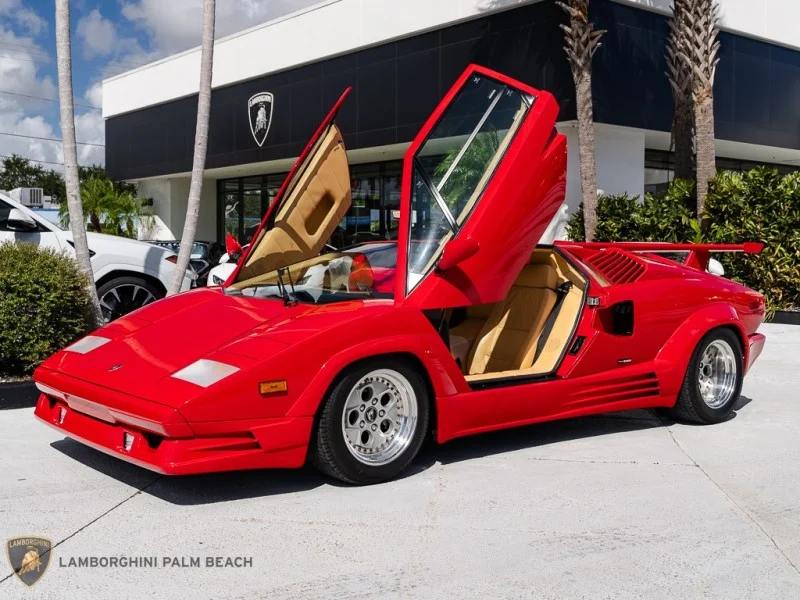 Lamborghini Countach for sale | Classic Driver