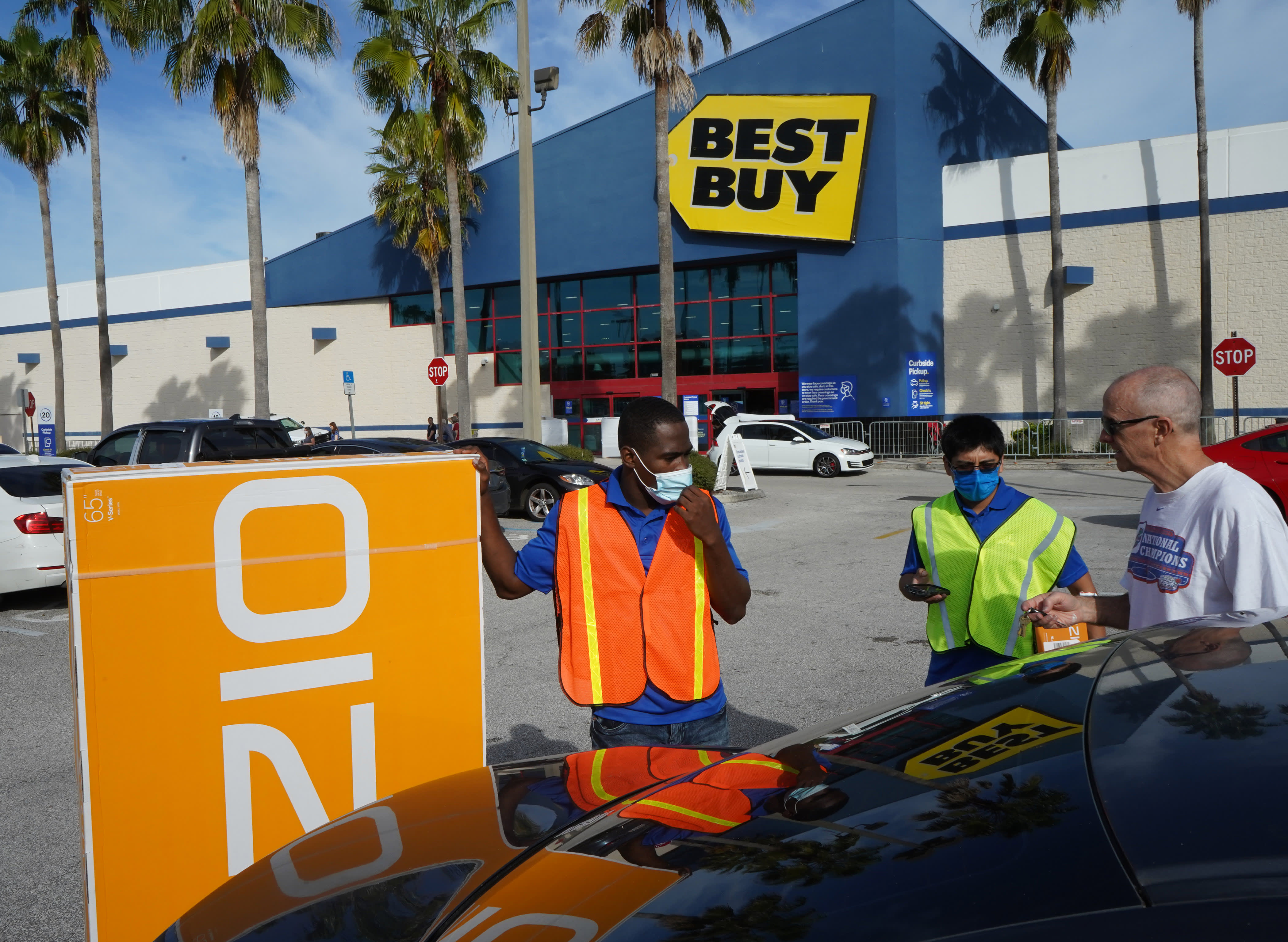 Best Buy Corona in Corona, CA