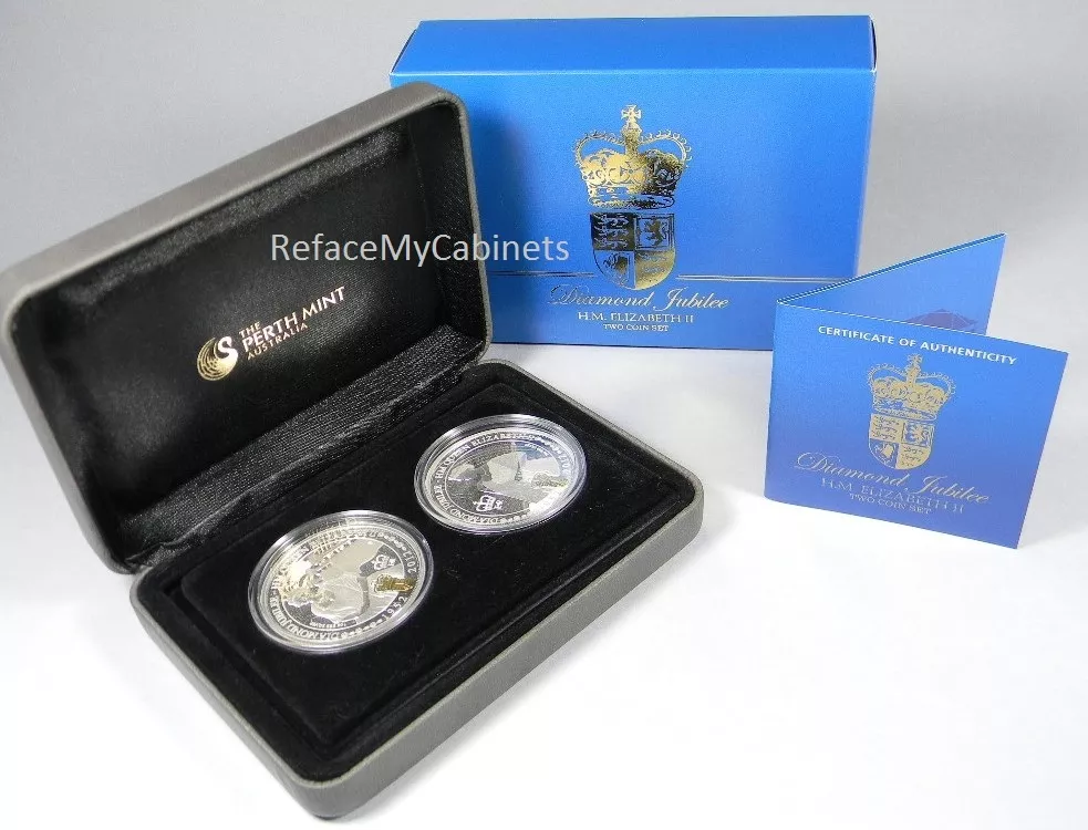 $20 Fine Silver 3 Coin Set with Swarovski Crystal - The Queen's D – Canada Gold Bullion