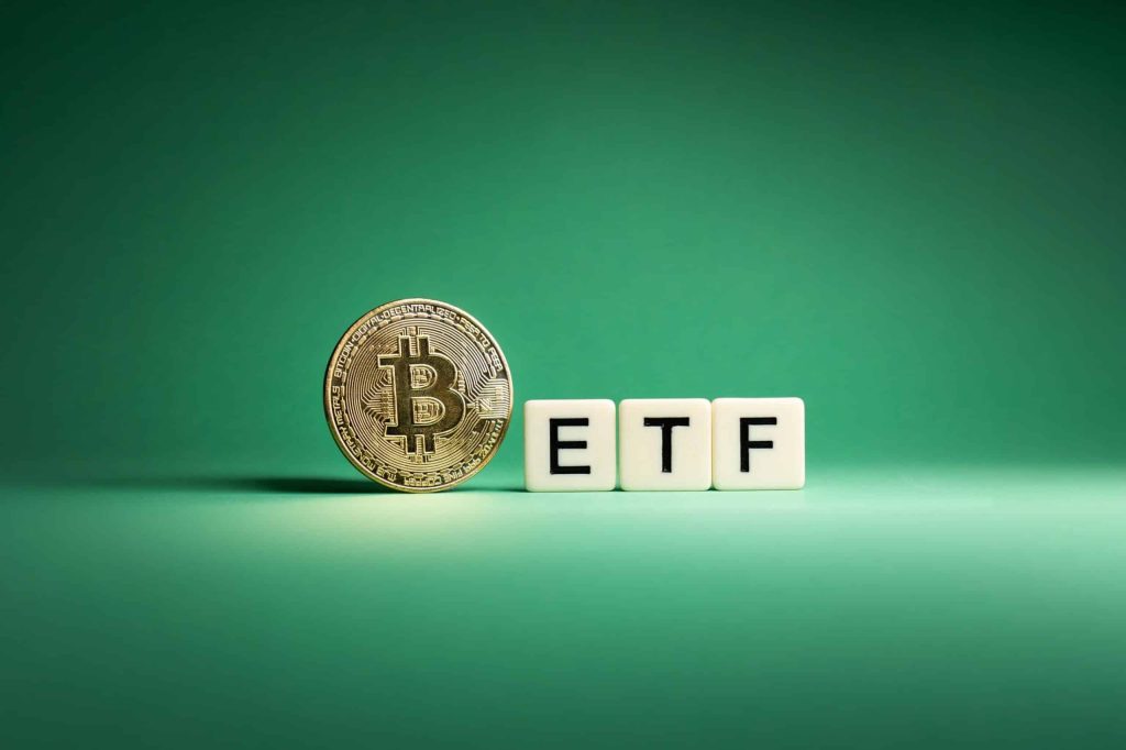 ECB Officials Compare Bitcoin ETF Approvals to the 'Naked Emperor’s New Clothes’