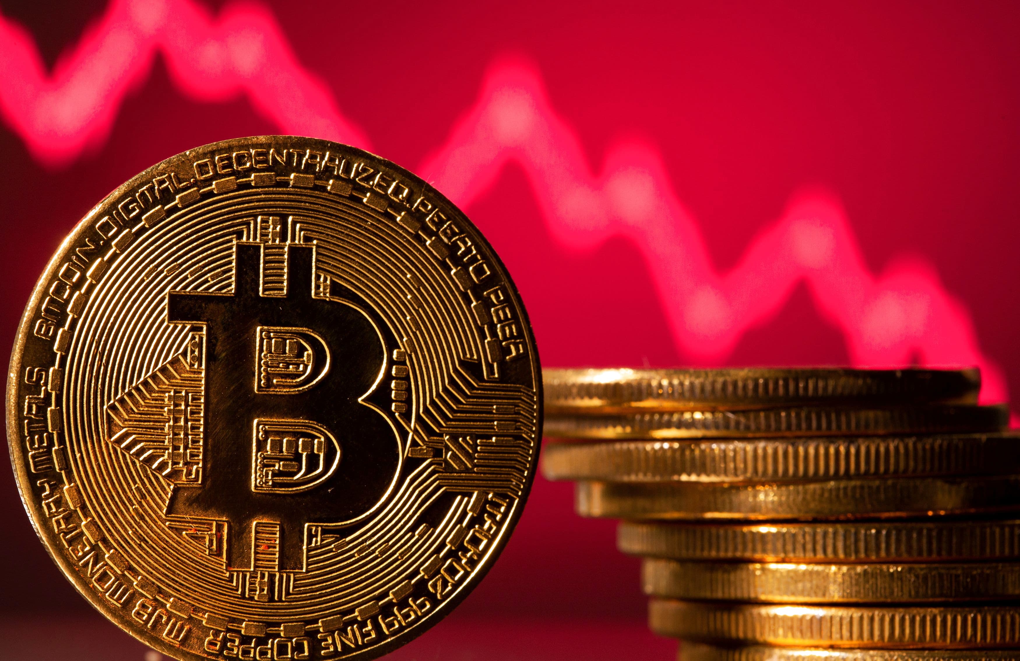 Bitcoin Price (BTC) Tumbles Versus Euro on Coinbase (COIN)