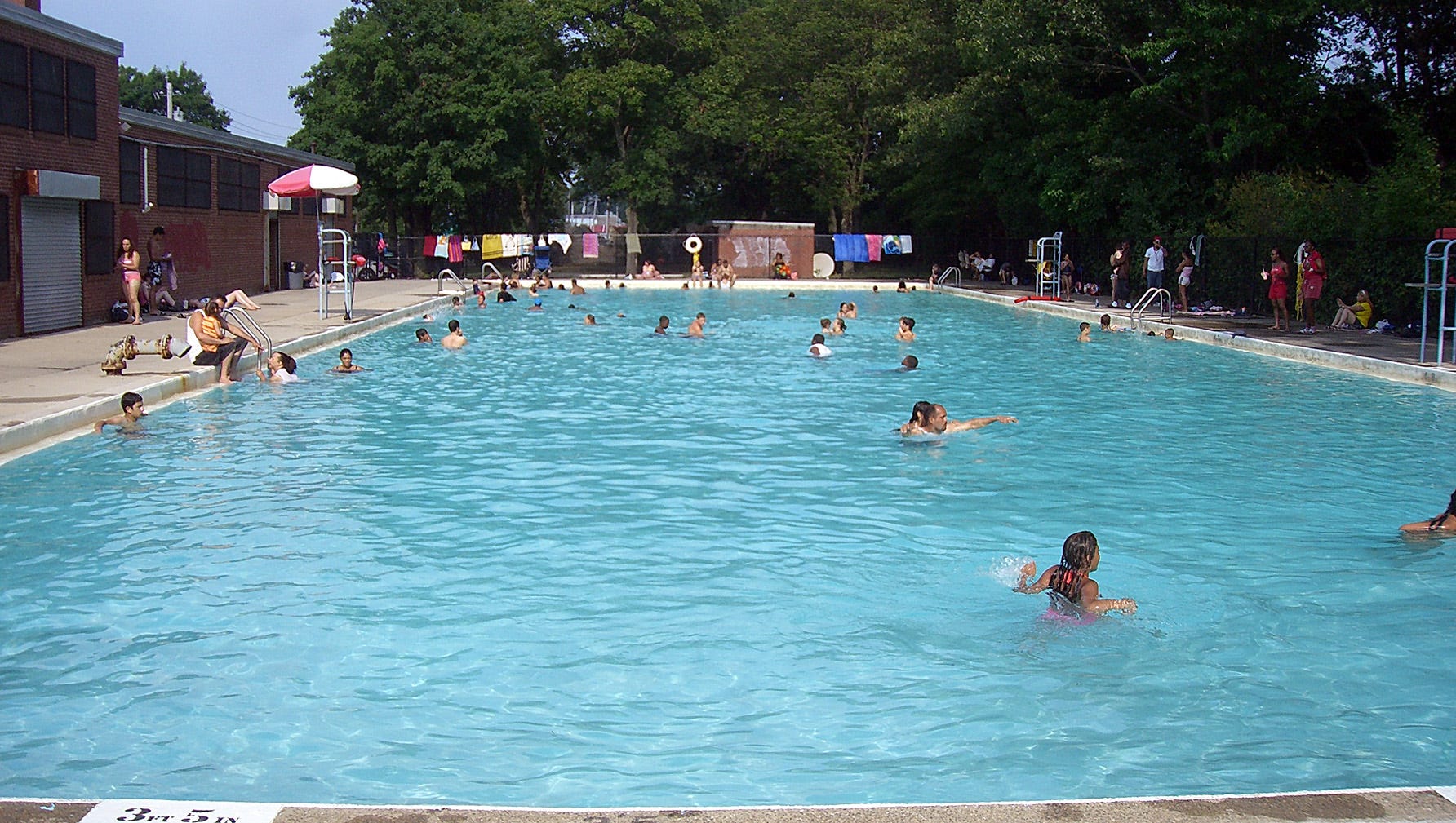 Boston extends hours of community pools and splash pads - Boston News, Weather, Sports | WHDH 7News