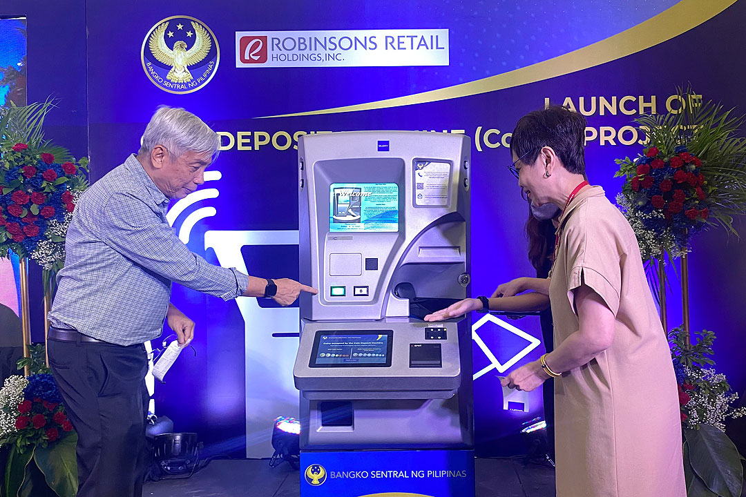 Central bank introduces coin deposit machines | Inquirer News