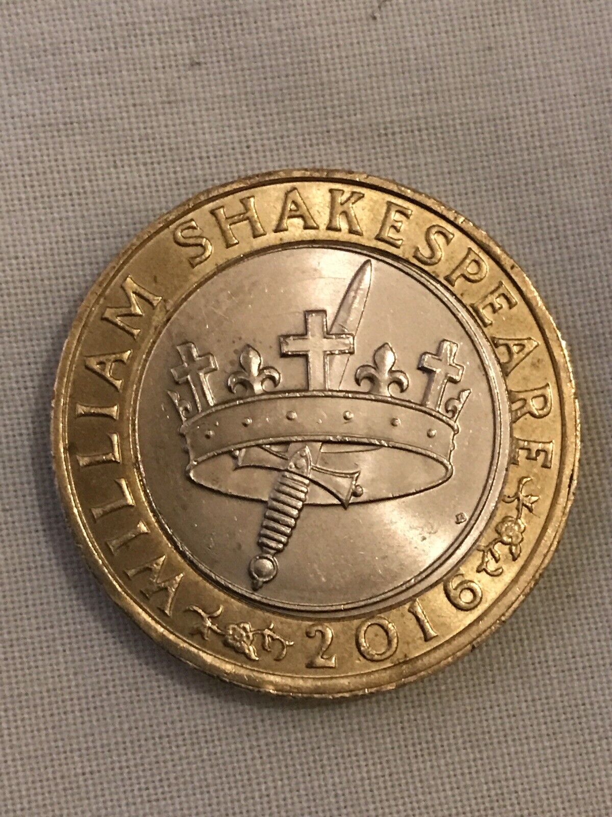 RARE £2 COIN, William Shakespeare The Hollow Crown Sword £ - PicClick UK