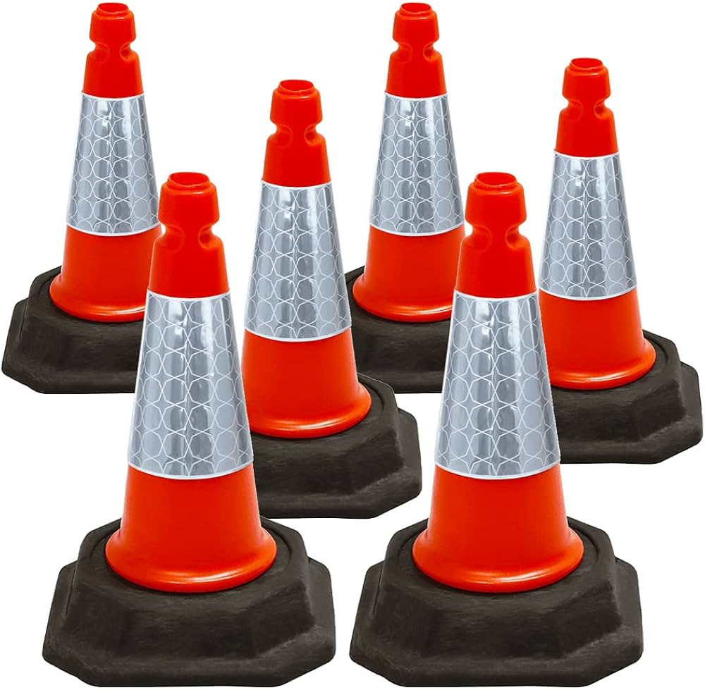 Buy Traffic Cones (ट्रैफिक कोन्स) Online at Best Price in India - 1001fish.ru