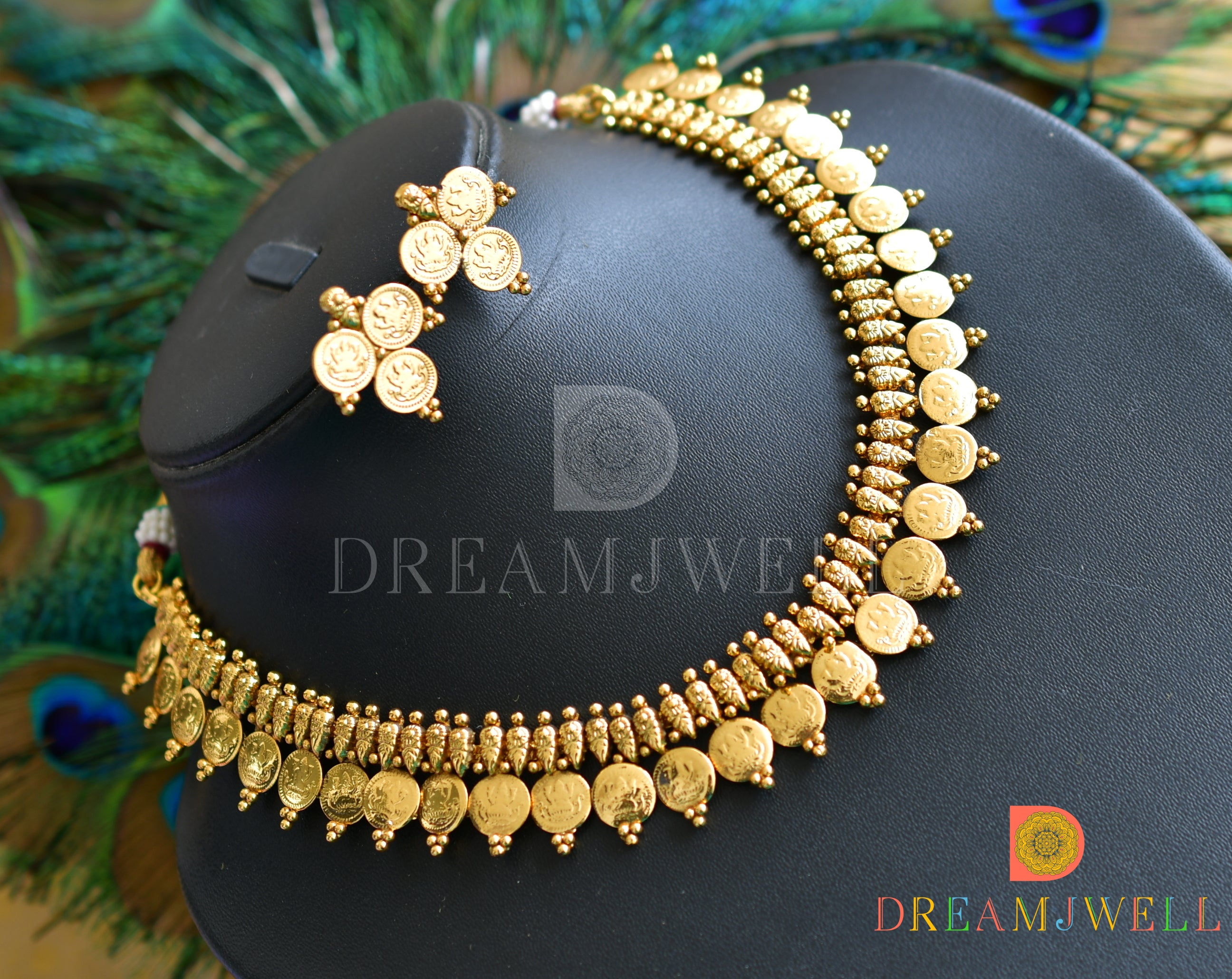 Goddess Lakshmi Coins Short Necklace – Sheetal's FabFashion