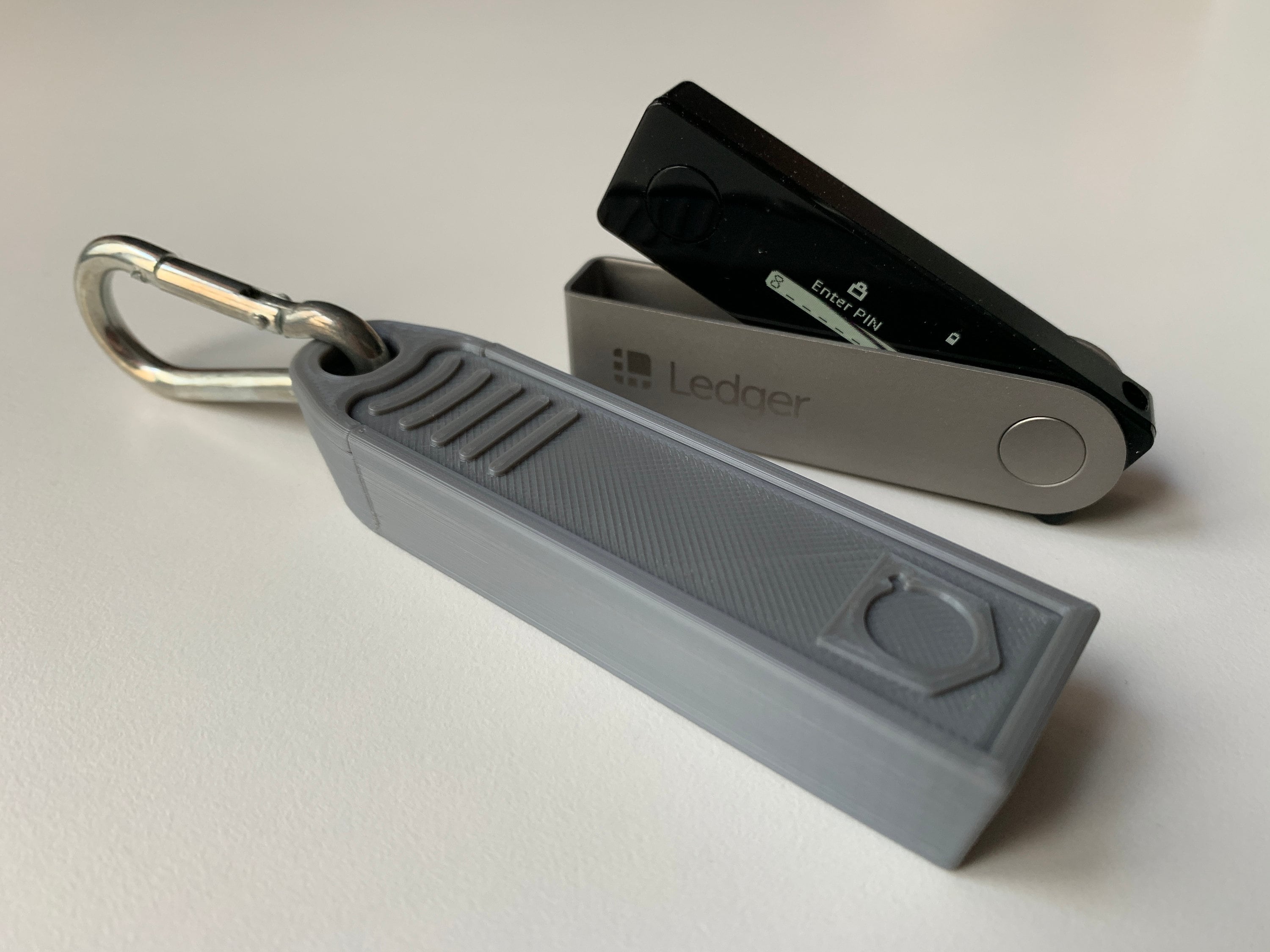 How To Put Ledger Nano S On Keychain | CitizenSide