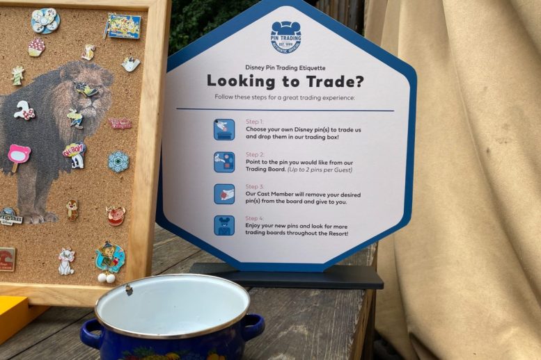 Disney’s Pin Traders | Disney Springs