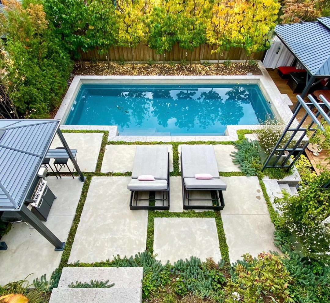 Small California Yard Proves You Don't Need a Big Pool - Sunset Magazine