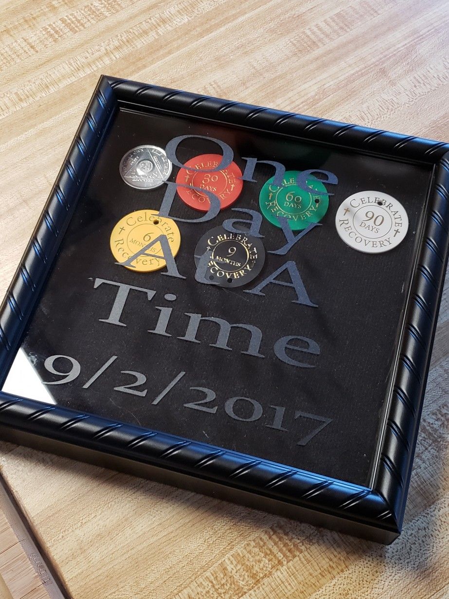 AA & NA Recovery Coin Holders | 12 Step Medallion Holder Displays