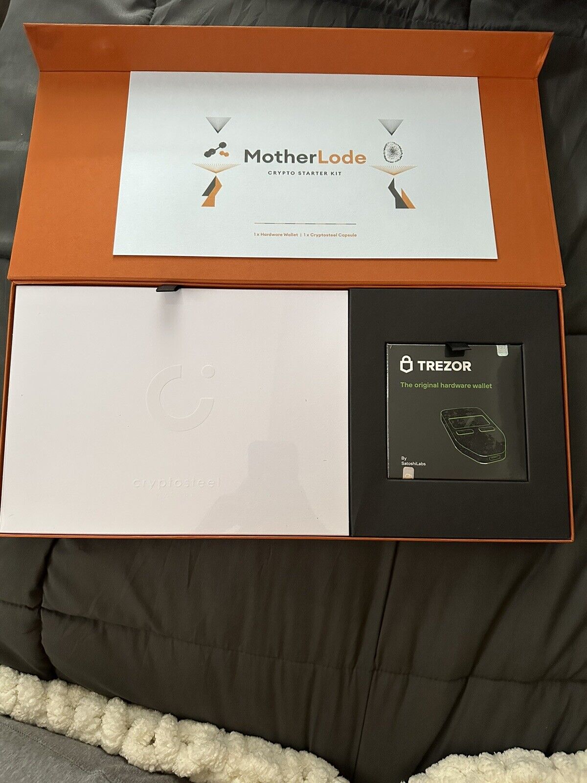 MotherLode Crypto Starter Kit Cryptosteel Capsule + Trezor One