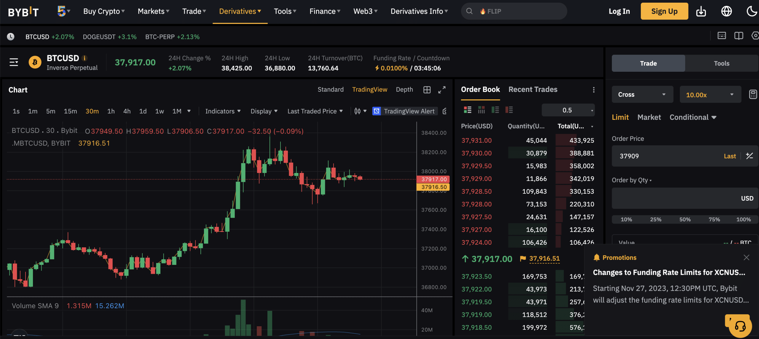 Coinbase now lets smaller investors in the U.S. trade Bitcoin and Ethereum futures | Fortune Crypto